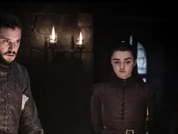 Jon Snow y Arya Stark en 'Juego de Tronos' Jon Snow y Arya Stark en 'Juego de Tronos'