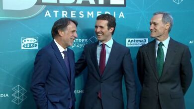 La llegada de Pablo Casado a Atresmedia para el debate decisivo