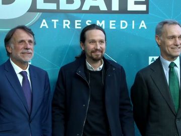 La llegada de Pablo Iglesias a Atresmedia para el debate decisivo