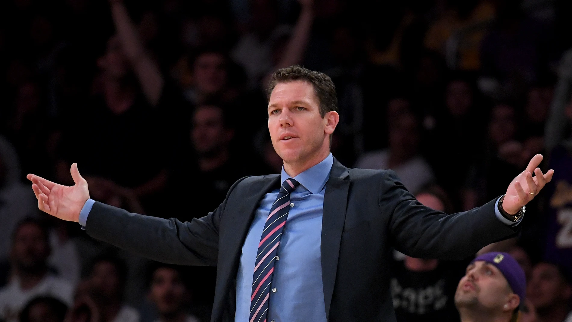 Luke Walton durante un partido con Los Ángeles Lakers Luke Walton durante un partido con Los Ángeles Lakers
