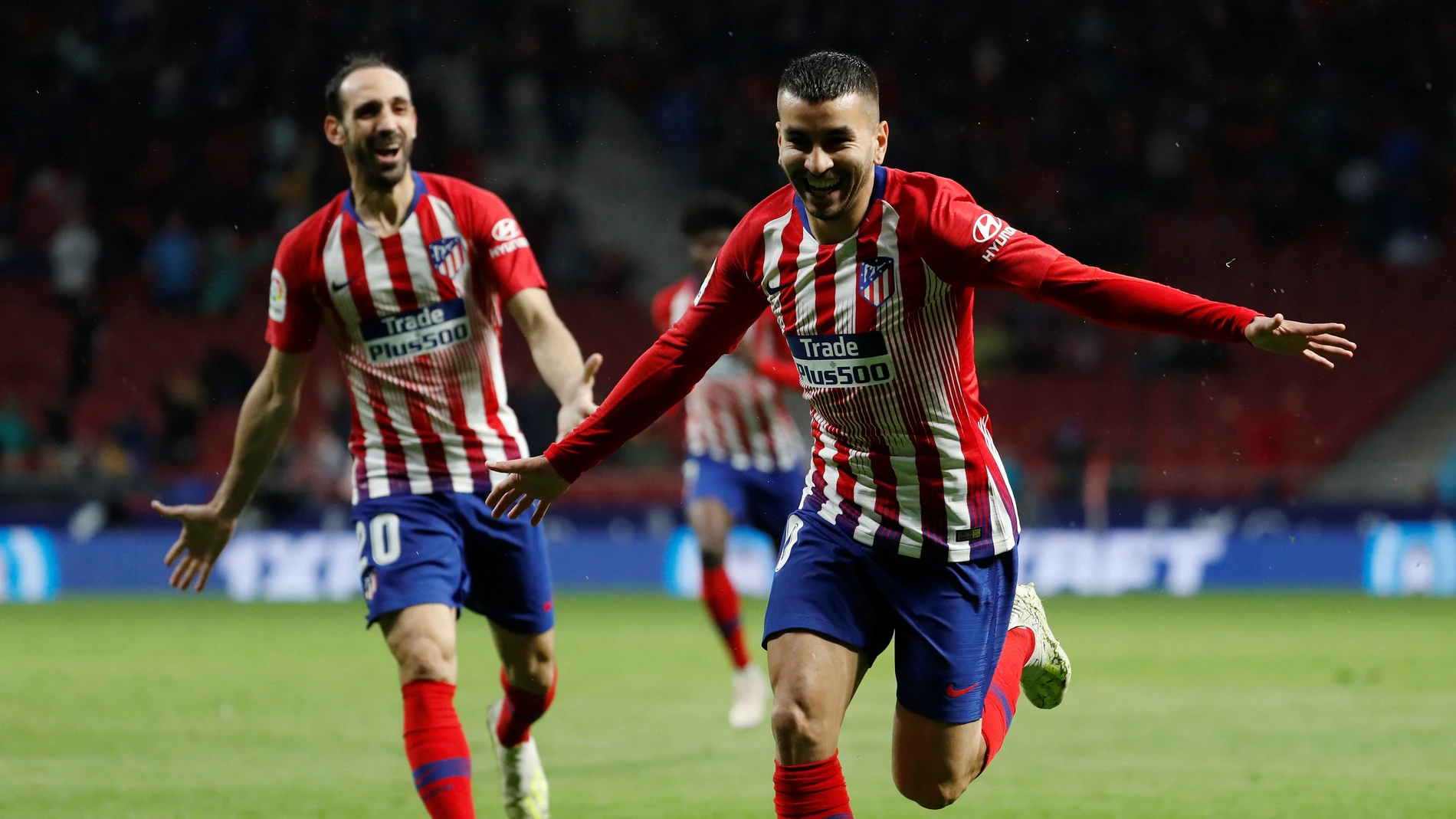 Correa celebra uno de sus goles con el Atlético Correa celebra uno de sus goles con el Atlético