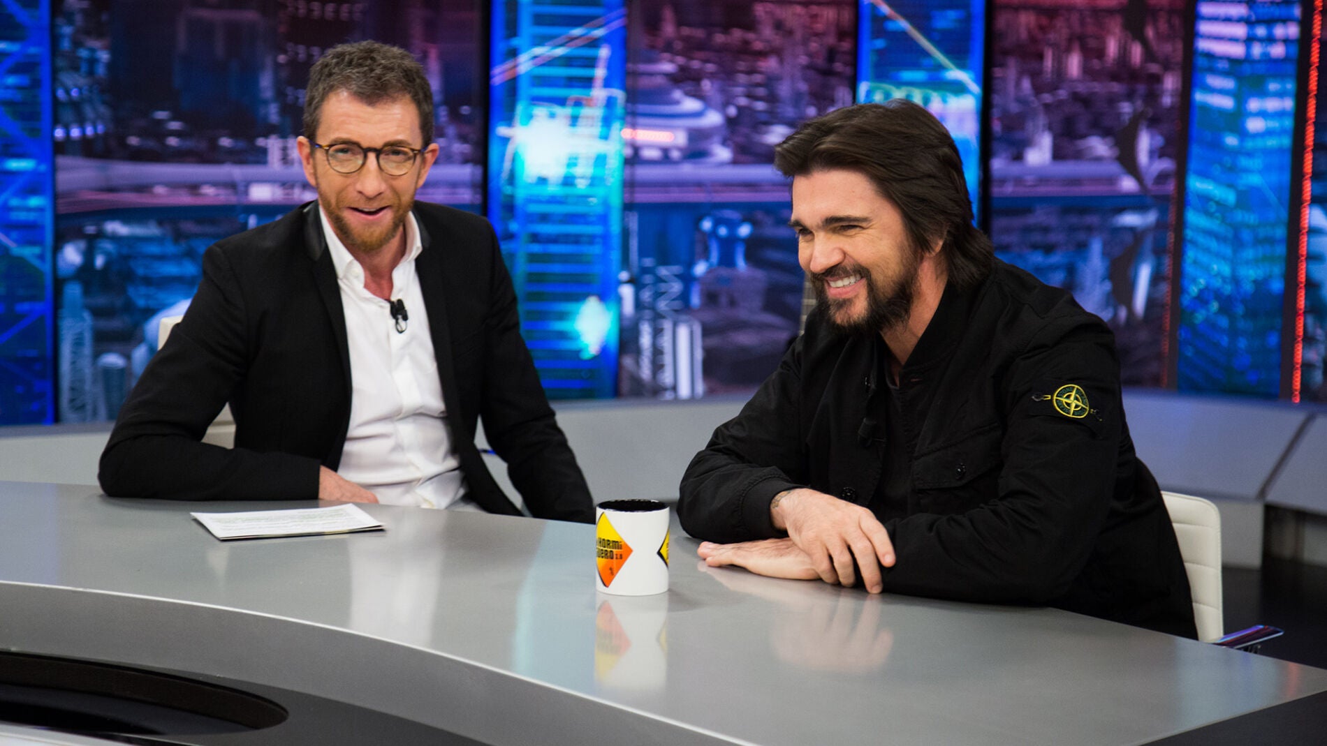Las confesiones de Pablo Motos y Juanes en 'El Hormiguero 3.0': dos grandes borracheras, una pierna rota y una resaca de cuatro días