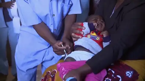 Arranca la primera campaña mundial de vacunación contra la malaria Arranca la primera campaña mundial de vacunación contra la malaria