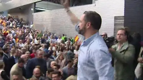 Vox llena el Palacio de Congresos de Sevilla Vox llena el Palacio de Congresos de Sevilla