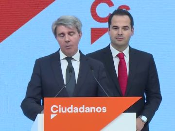 Ciudadanos ficha a Ángel Garrido, expresidente de la Comunidad de Madrid por el PP Ciudadanos ficha a Ángel Garrido, expresidente de la Comunidad de Madrid por el PP