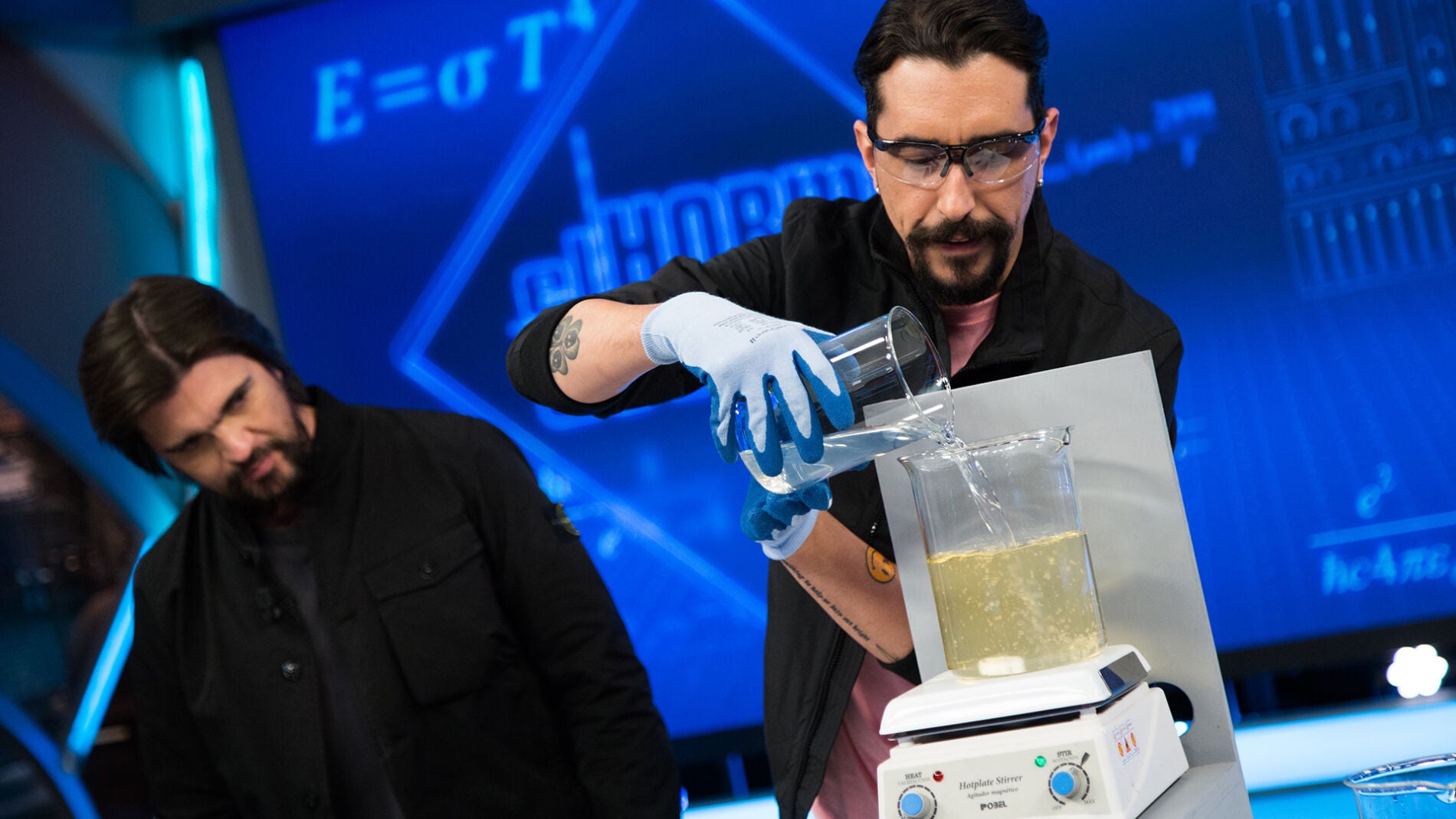 La ciencia completa de Marron con Juanes en 'El Hormiguero 3.0'