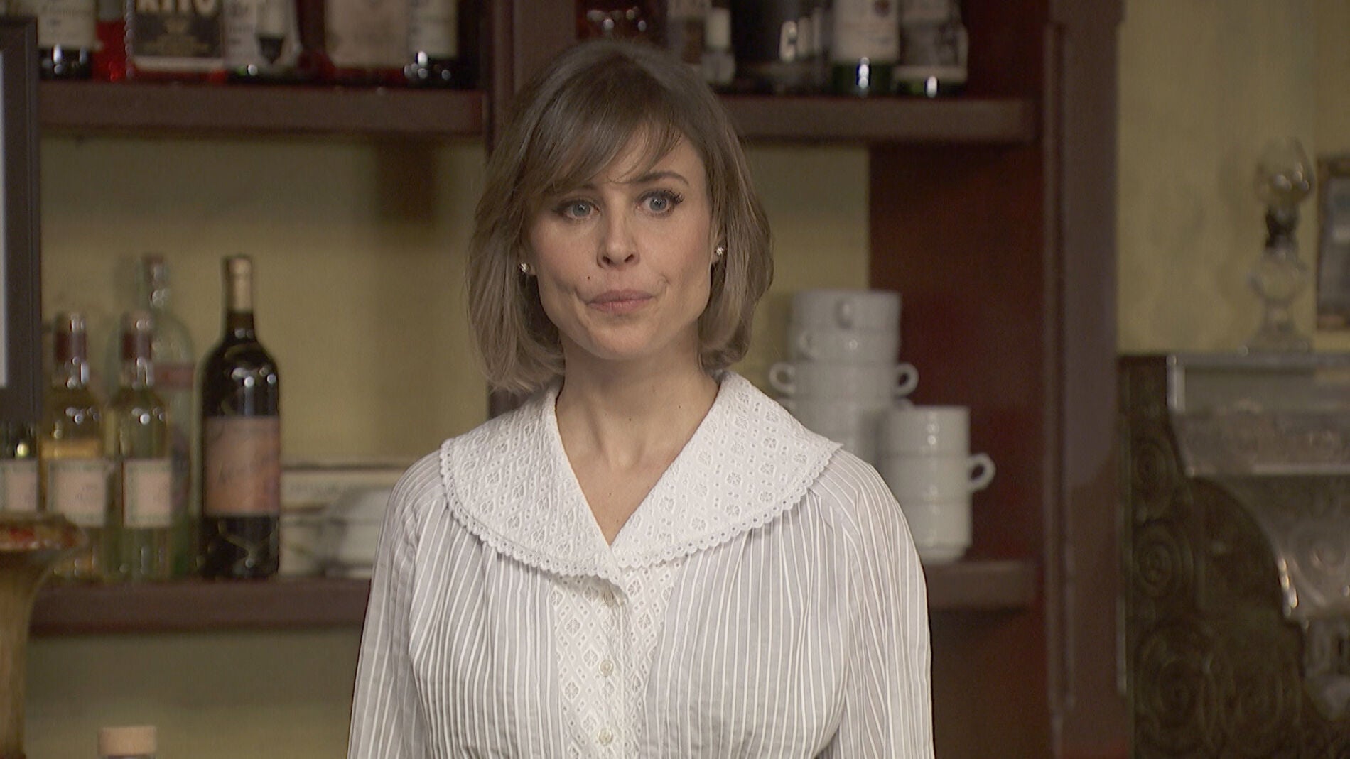 Adela le planta cara a los hombres de Puente Viejo para acabar con los machismos