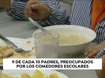 ¿Es saludable la comida que se sirve en los colegios? Los padres exigen más calidad y menos azúcares ¿Es saludable la comida que se sirve en los colegios? Los padres exigen más calidad y menos azúcares