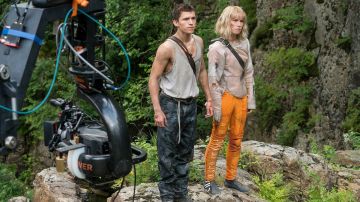 Tom Holland y Daisy Ridley en 'Chaos Walking'