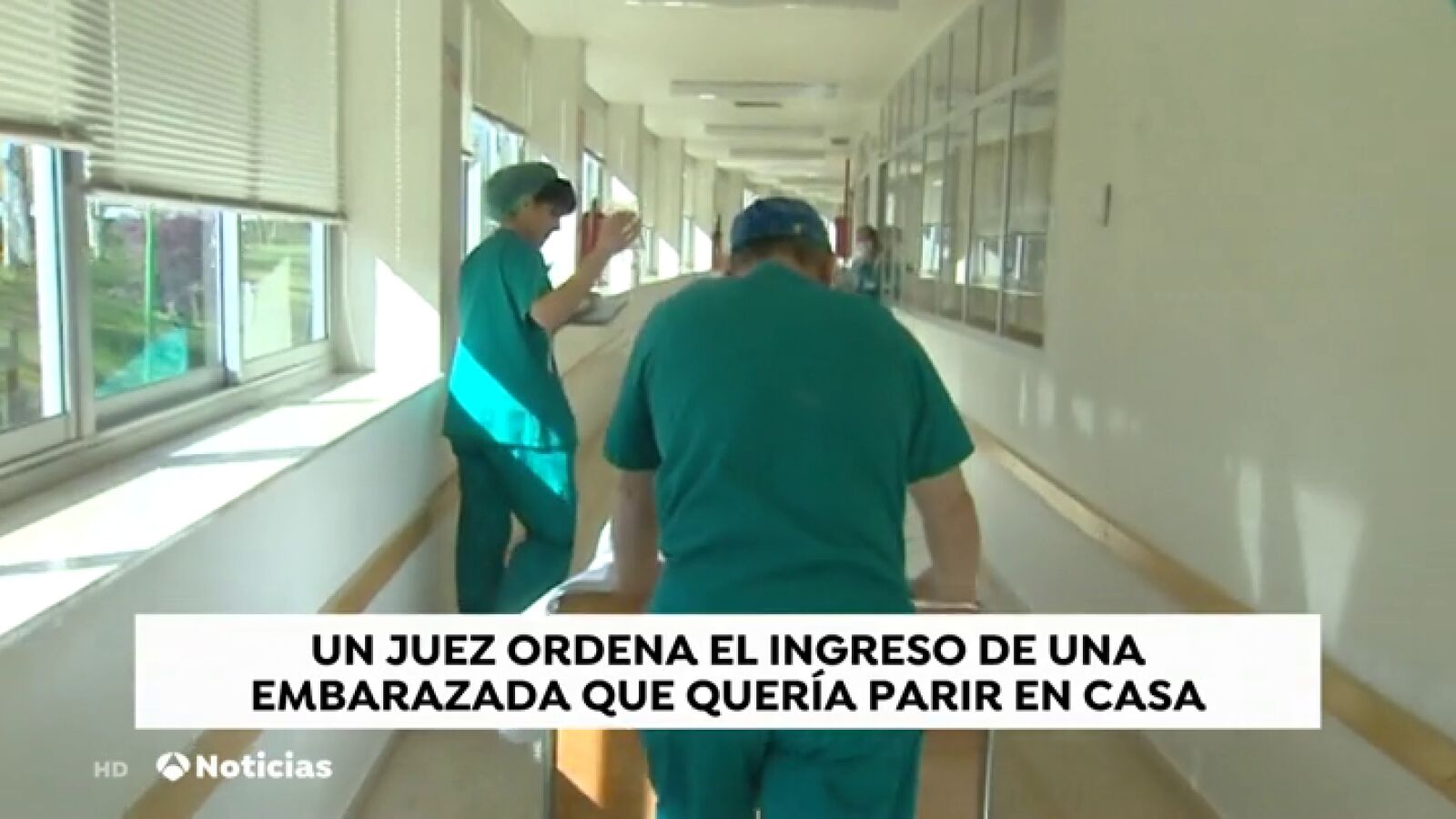 Un juez impide que una mujer embarazada dé a luz en su casa y ordena su ingreso en un hospital