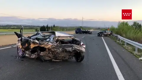 Un muerto y tres heridos leves en un accidente de tráfico con cuatro vehículos en la localidad madrileña de Fuente el Saz de Jarama Un muerto y tres heridos leves en un accidente de tráfico con cuatro vehículos en la localidad madrileña de Fuente el Saz de Jarama