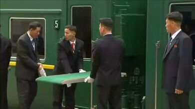 Kim Jong-un y sus exigencias para bajarse del tren blindado