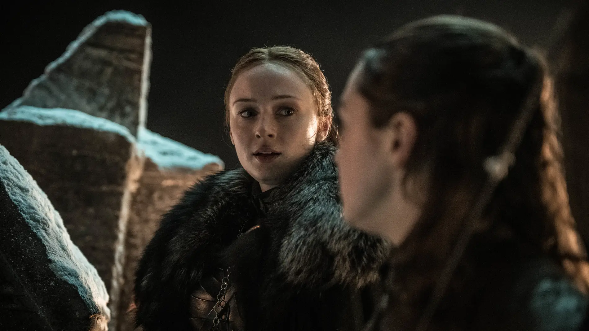 Sansa Stark y Arya Stark en 'Juego de Tronos'