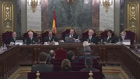 Marchena: "No voy a permitir un insulto al tribunal" Marchena: "No voy a permitir un insulto al tribunal"
