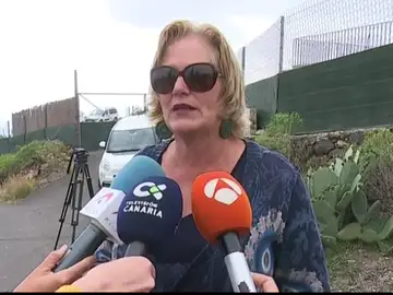 "El niño no sabe que su madre está muerta " cuenta la mujer que ha custodiado al niño de Adeje "El niño no sabe que su madre está muerta " cuenta la mujer que ha custodiado al niño de Adeje