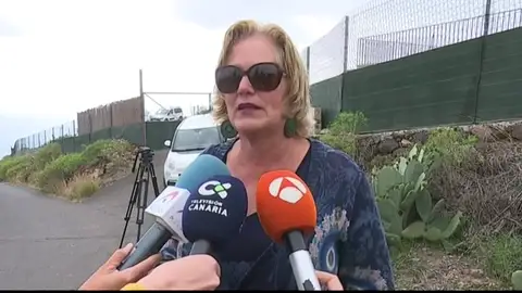 "El niño no sabe que su madre está muerta " cuenta la mujer que ha custodiado al niño de Adeje "El niño no sabe que su madre está muerta " cuenta la mujer que ha custodiado al niño de Adeje