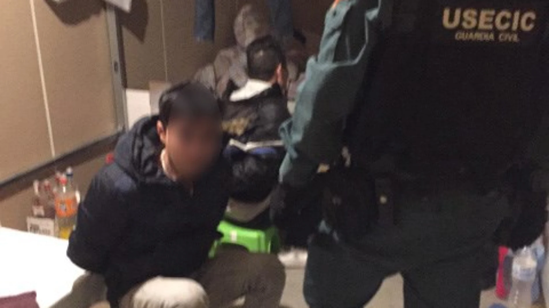 Desmantelada una red que esclavizaba a 21 personas en plantaciones de marihuana Desmantelada una red que esclavizaba a 21 personas en plantaciones de marihuana