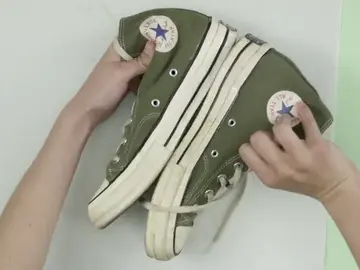 Cómo hacer que todos tus zapatos dejen de hacer ruido al caminar Cómo hacer que todos tus zapatos dejen de hacer ruido al caminar