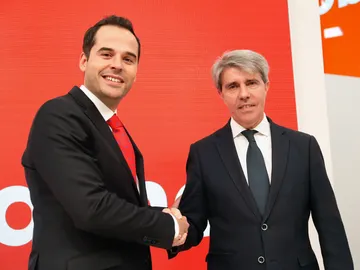 El expresidente de la Comunidad de Madrid Angel Garrido, acompañado por candidato de Ciudadanos (Cs) a la Comunidad de Madrid, Ignacio AguadoEl expresidente de la Comunidad de Madrid Angel Garrido (d), acompañado por candidato de Ciudadanos (Cs) a la Comunidad de Madrid, Ignacio Aguado El expresidente de la Comunidad de Madrid Angel Garrido, acompañado por candidato de Ciudadanos (Cs) a la Comunidad de Madrid, Ignacio AguadoEl expresidente de la Comunidad de Madrid Angel Garrido (d), acompañado por candidato de Ciudadanos (Cs) a la Comunidad de Madrid, Ignacio Aguado