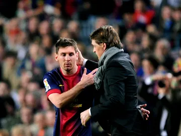 Tito Vilanova y Messi durante un partido Tito Vilanova y Messi durante un partido