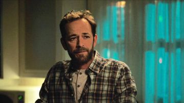 Luke Perry en su último episodio de 'Riverdale' Luke Perry en su último episodio de 'Riverdale'