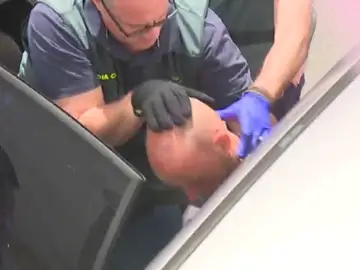 El juez envía a prisión por doble asesinato al acusado de matar a su mujer y a su hijo en Adeje El juez envía a prisión por doble asesinato al acusado de matar a su mujer y a su hijo en Adeje