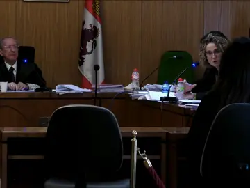 El hombre acusado de matar y violar a una niña de cuatro años asegura que nunca la lesionó El hombre acusado de matar y violar a una niña de cuatro años asegura que nunca la lesionó