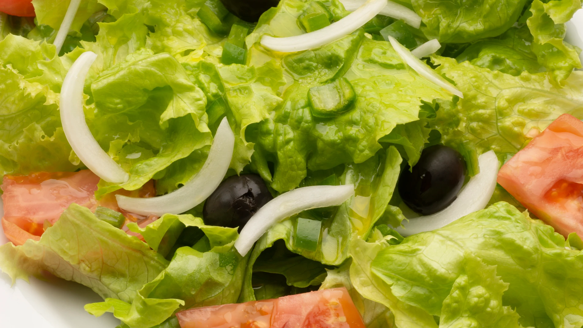 Ensalada de lechuga y tomate
