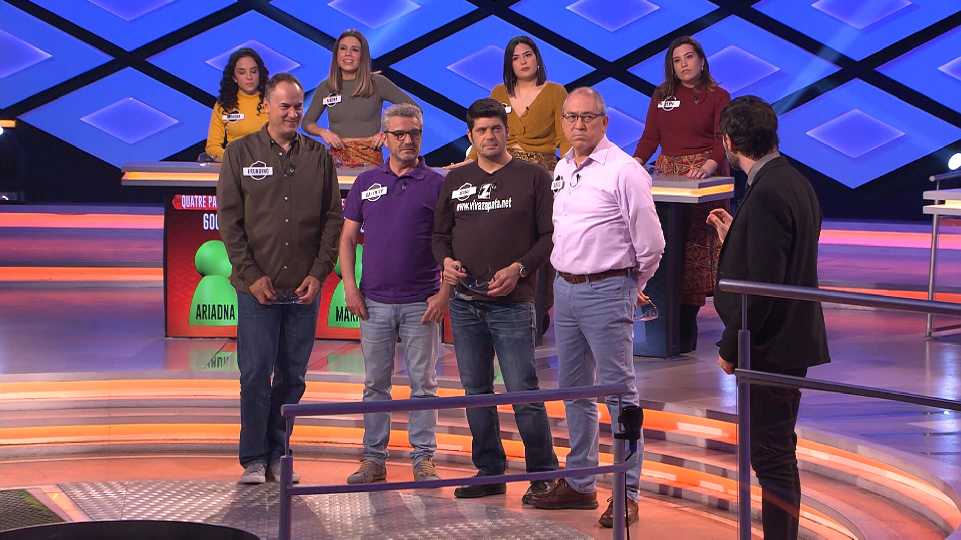 'Los Lobos' demuestran en '¡Boom!' ser unos expertos en felinos