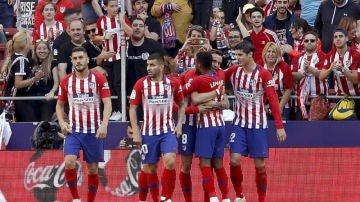 laSexta Deportes (27-04-19) El Atlético obliga al Barcelona a ganar tras lograr la victoria ante el Valladolid