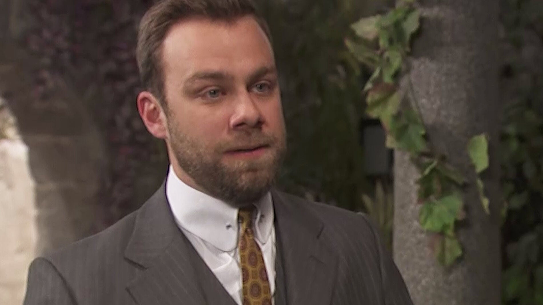 Fernando Mes&iacute;a