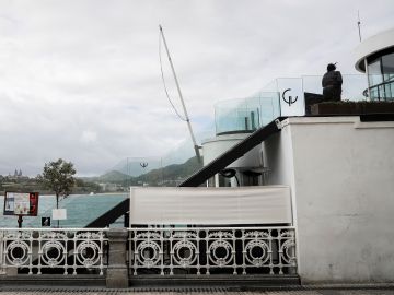 Vista del exterior de una conocida discoteca de San Sebastián donde se ha producido una pelea
