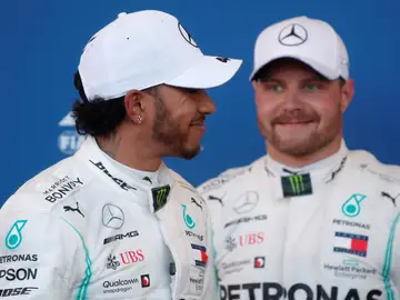 Hamilton y Bottas en Bakú Hamilton y Bottas en Bakú