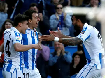 La Real Sociedad celebra un gol La Real Sociedad celebra un gol