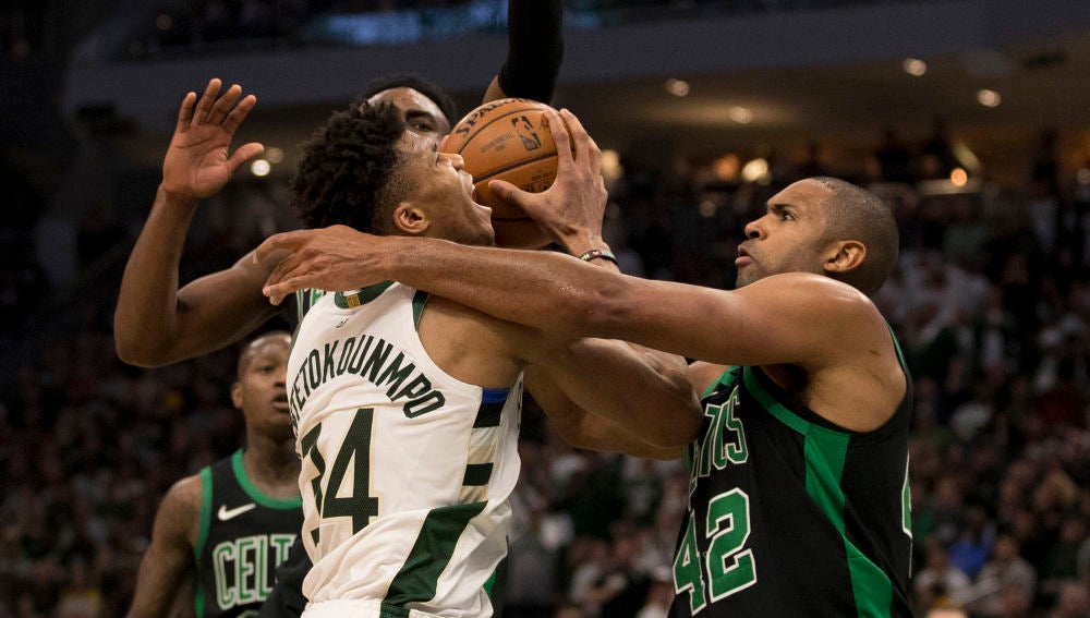 Los Celtics detienen a Antetokounmpo