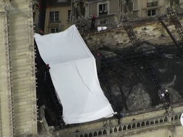 Imágenes grabadas por un dron de la policía de París Imágenes grabadas por un dron de la policía de París