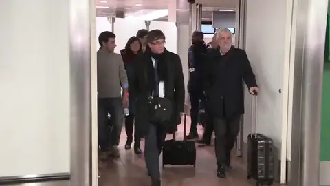 Canadá prohibió a Puigdemont la entrada en el país, donde tenía programada una gira Canadá prohibió a Puigdemont la entrada en el país, donde tenía programada una gira