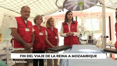 La reina Letizia finaliza su viaje en Mozambique