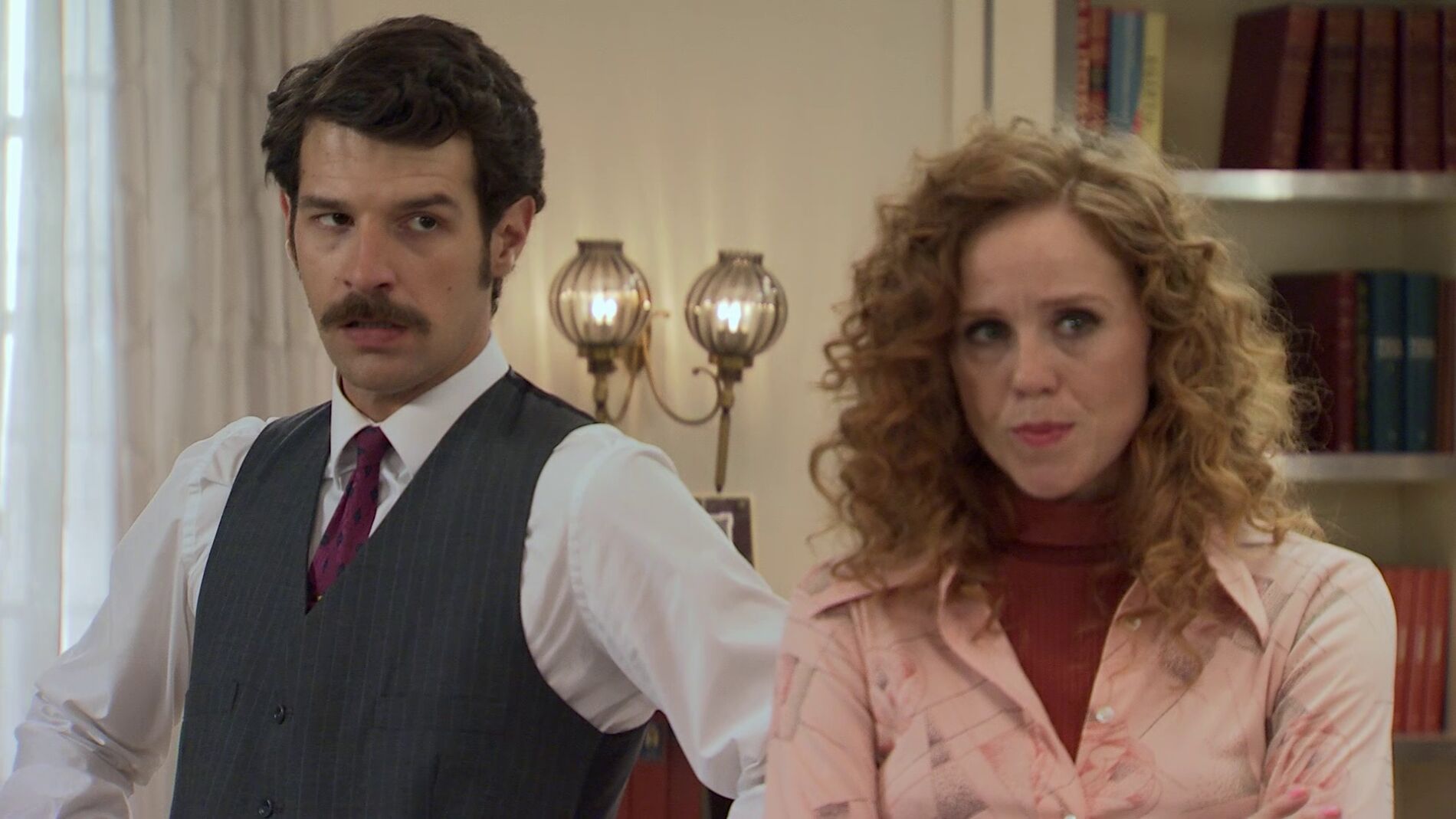 La propuesta de Ana y Carlos para alejar a M&oacute;nica de su padre