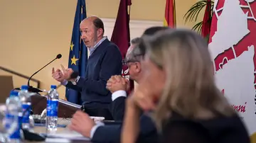 Rubalcaba en la facultad de Ciencias Químicas Rubalcaba en la facultad de Ciencias Químicas