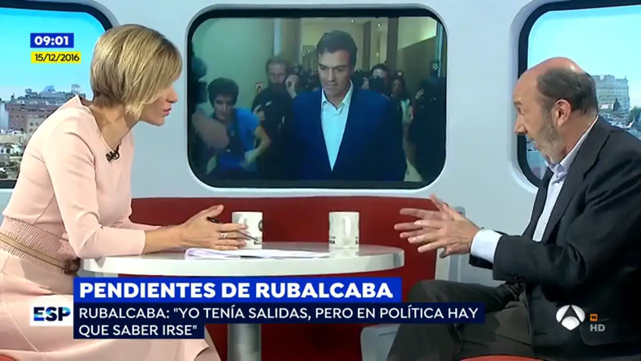 Rubalcaba sobre los pactos en el 2016: "Imagínese la que tendríamos montada con el apoyo de Podemos"