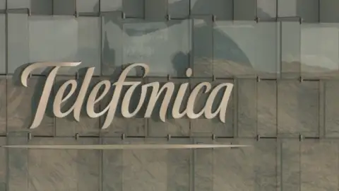 Telefónica aumenta su beneficio neto en más de un 10% Telefónica aumenta su beneficio neto en más de un 10%