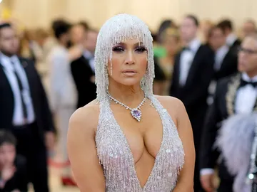 Jennifer Lopez en la MET Gala 2019 Jennifer Lopez en la MET Gala 2019