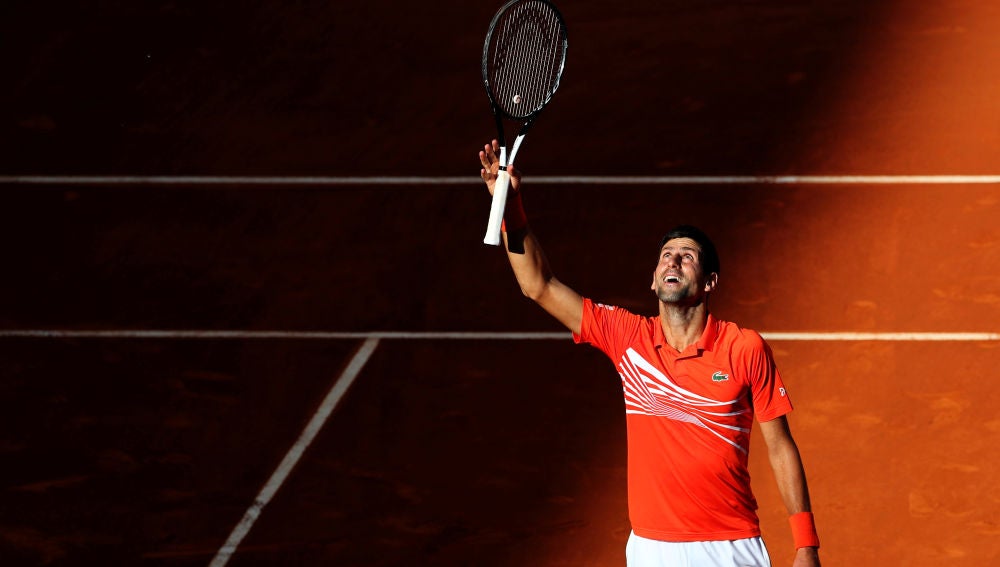 Novak Djokovic celebra su pase a la final del Masters de Madrid