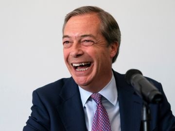 El líder del Partido del Brexit, Nigel Farage, durante una rueda de prensa