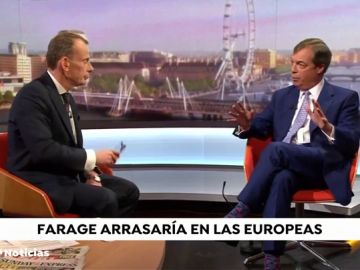 Farage, a un periodista de la BBC: "Es la entrevista más ridícula que he visto nunca" Farage, a un periodista de la BBC: "Es la entrevista más ridícula que he visto nunca"
