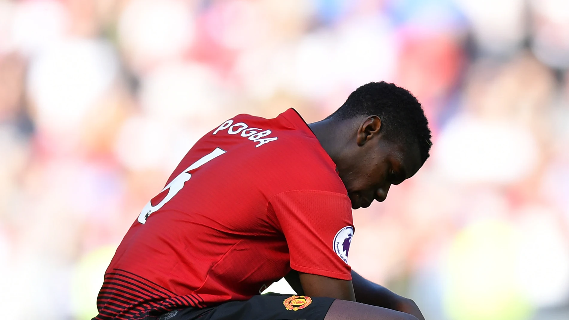 Pogba en el último partido de Premier League ante el Cardiff Pogba en el último partido de Premier League ante el Cardiff