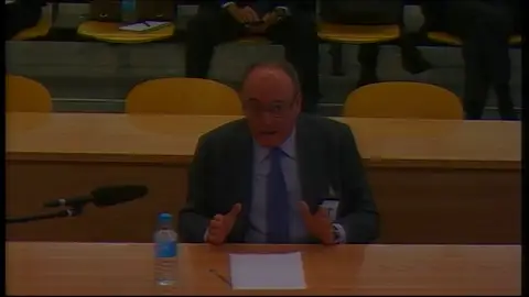 Exgobernador del Banco de España: "los errores del FMI son los más graves ocurridos en su historia con España" Exgobernador del Banco de España: "los errores del FMI son los más graves ocurridos en su historia con España"