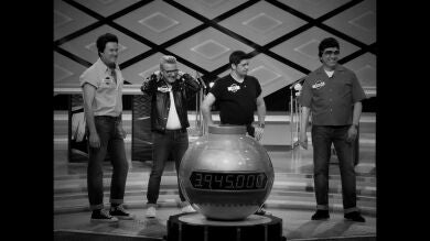 ‘Los Lobos’ se caracterizan de rockers en ‘¡Boom!’