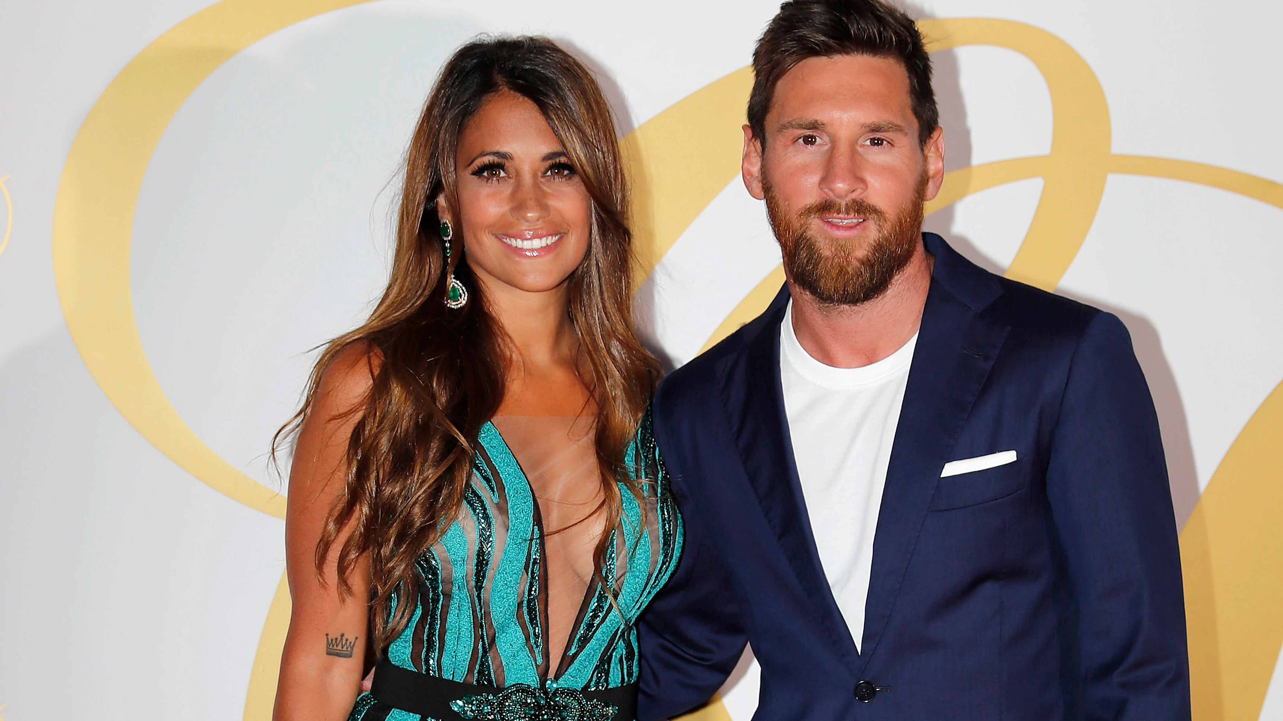 Antonella Roccuzzo y Leo Messi